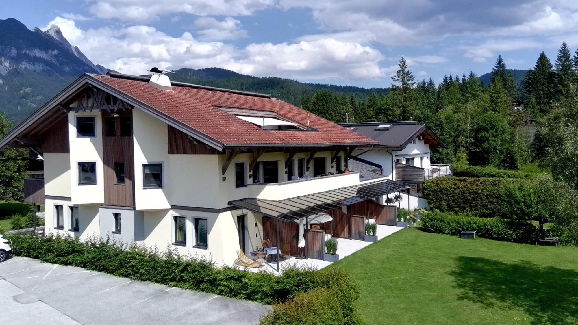 Forellenhof Appartements & Grossmutters Bungalow Leutasch Exterior foto
