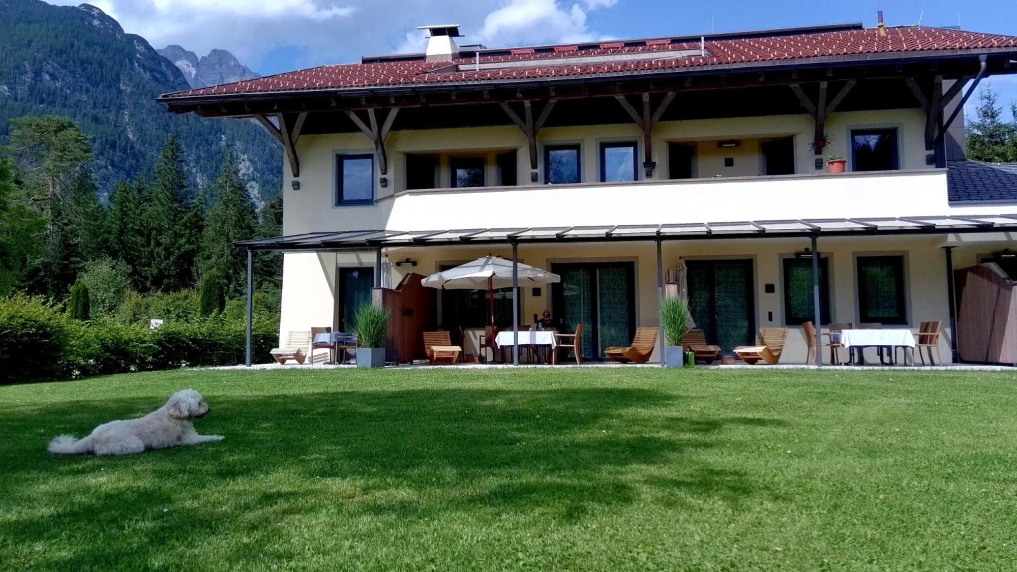 Forellenhof Appartements & Grossmutters Bungalow Leutasch Exterior foto